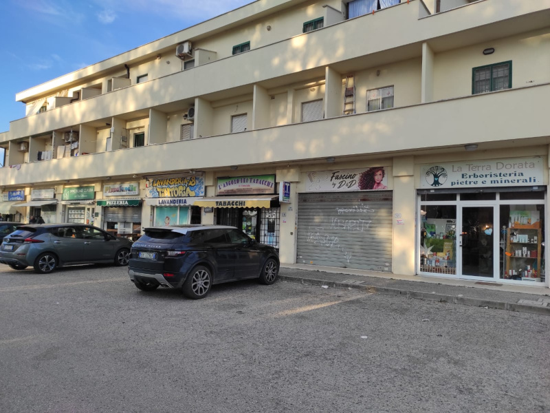 Tipologia Immobile: negozio Provincia: roma Comune: ardea Località: nuova florida Indirizzo: Via Sassari