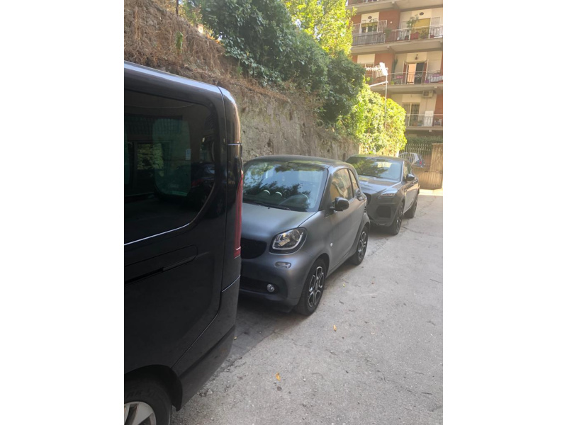 Tipologia Immobile: negozio Provincia: roma Comune: roma Località: jonio Indirizzo: Piazza Capri