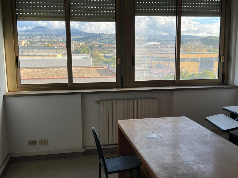 Tipologia Immobile: palazzo uso ufficio Provincia: roma Comune: albano laziale Località: pavona Indirizzo: Via dei Piani di Monte Savello