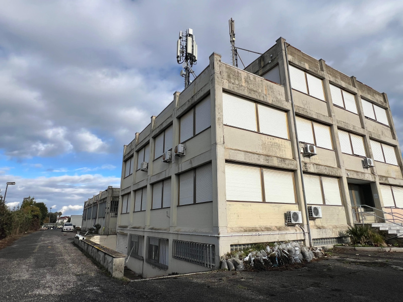 Tipologia Immobile: palazzo uso ufficio Provincia: roma Comune: albano laziale Località: pavona Indirizzo: Via dei Piani di Monte Savello