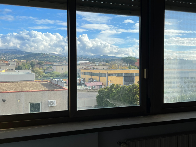 Tipologia Immobile: palazzo uso ufficio Provincia: roma Comune: albano laziale Località: pavona Indirizzo: Via dei Piani di Monte Savello