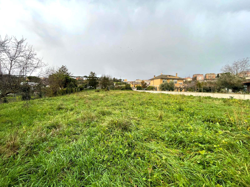Tipologia Immobile: terreno agricolo Provincia: roma Comune: ariccia Località:  Indirizzo: Via Casaletto