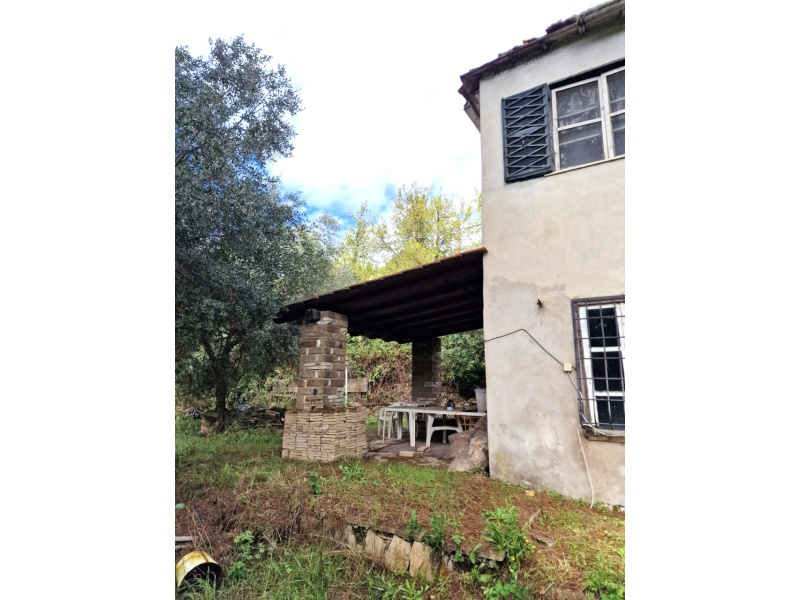 Tipologia Immobile: villa / indipendente / semi indipendente Provincia: roma Comune: anguillara sabazia Località:  Indirizzo: Via del Sasso