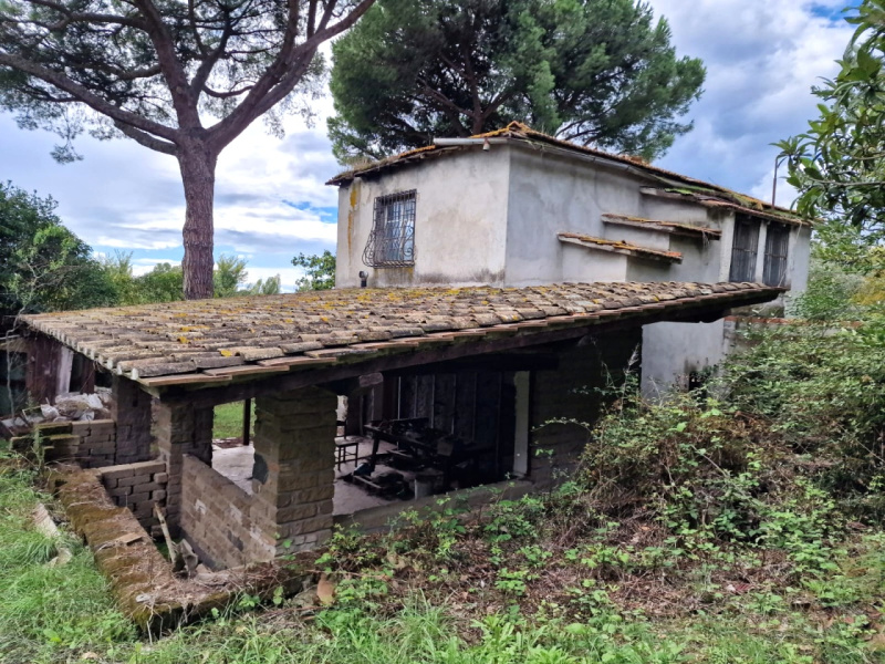 Tipologia Immobile: villa / indipendente / semi indipendente Provincia: roma Comune: anguillara sabazia Località:  Indirizzo: Via del Sasso