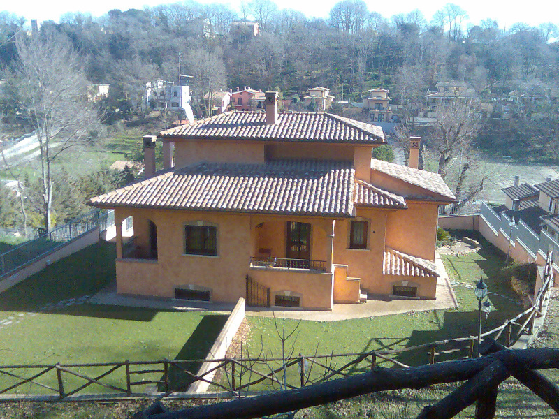 Tipologia Immobile: villa / indipendente / semi indipendente Provincia: roma Comune: fiumicino Località: aranova Indirizzo: Via Siliqua