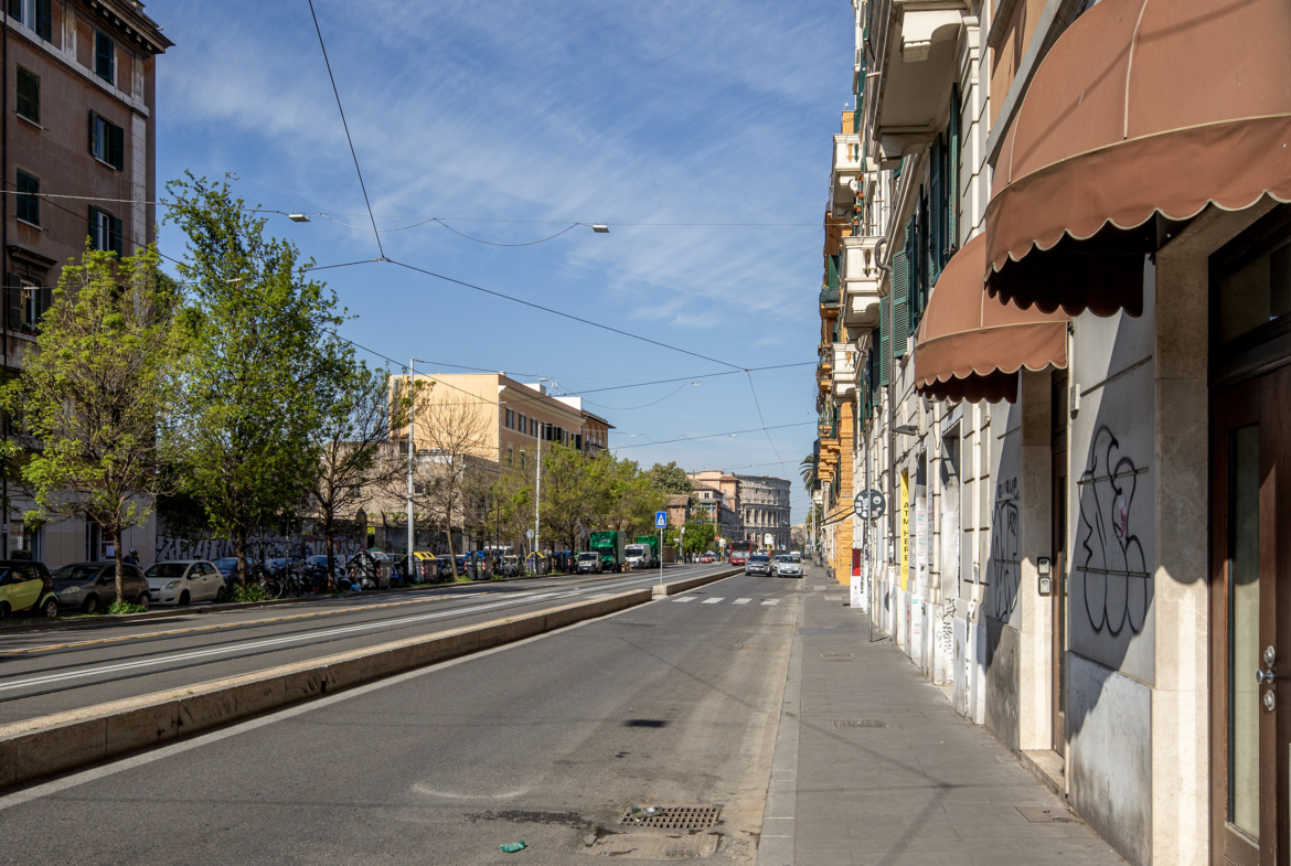 Tipologia Immobile: appartamento Provincia: roma Comune: roma Località: cavour Indirizzo: Via Labicana