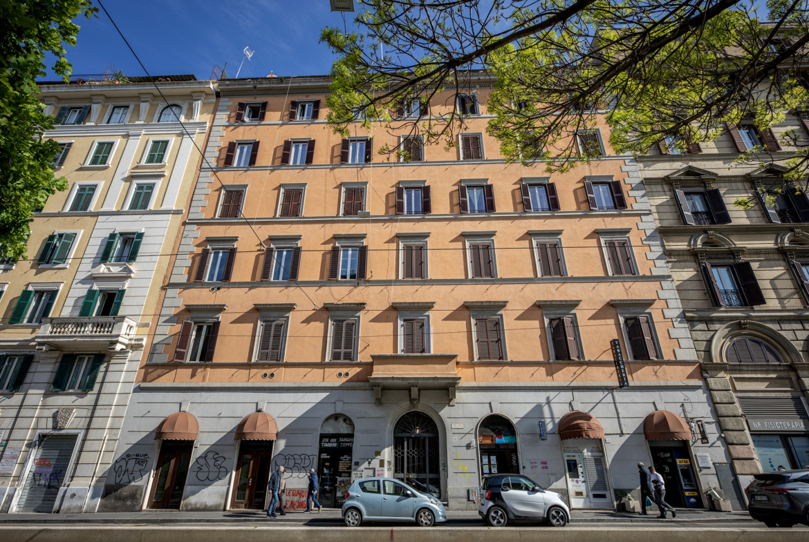 Tipologia Immobile: appartamento Provincia: roma Comune: roma Località: cavour Indirizzo: Via Labicana