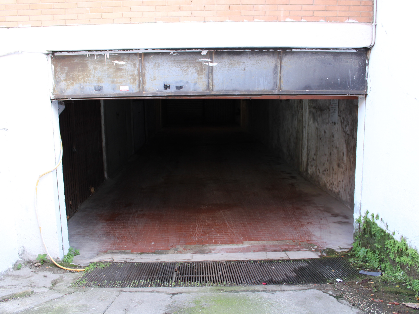 Tipologia Immobile: garage / autorimessa Provincia: roma Comune: guidonia montecelio Località: guidonia Indirizzo: Via Antonio Locatelli