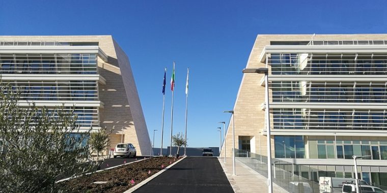 Tipologia Immobile: appartamento Provincia: roma Comune: roma Località: tor vergata Indirizzo: Via Michele Pantanella