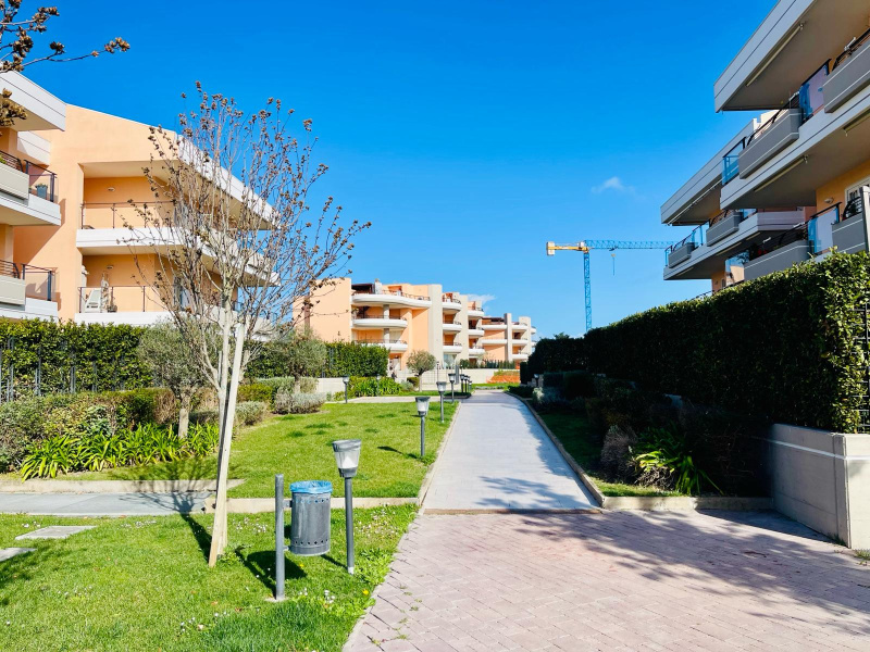 Tipologia Immobile: appartamento Provincia: roma Comune: roma Località: boccea Indirizzo: Via Monte del Marmo