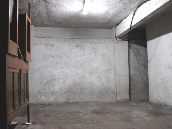 Tipologia Immobile: garage / autorimessa Provincia: roma Comune: guidonia montecelio Località: guidonia Indirizzo: Via Antonio Locatelli