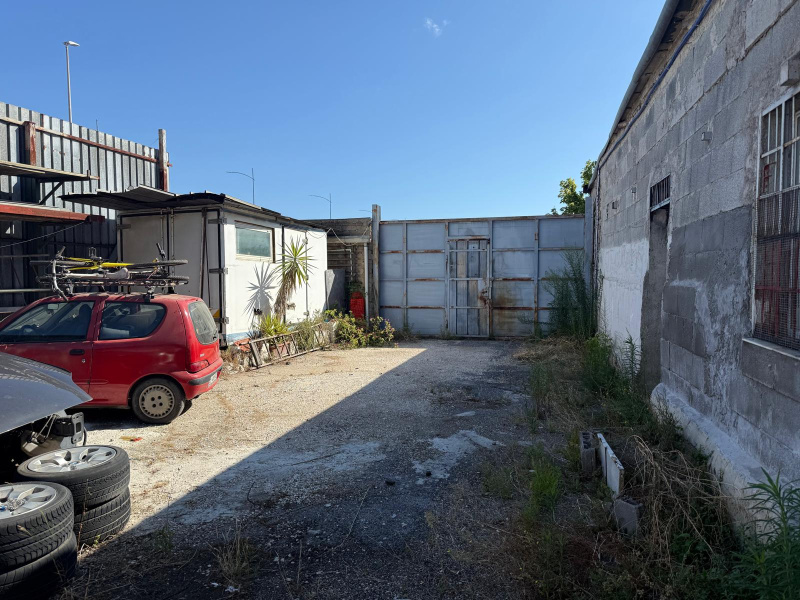 Tipologia Immobile: garage / autorimessa Provincia: roma Comune: roma Località: la rustica Indirizzo: Via Dameta
