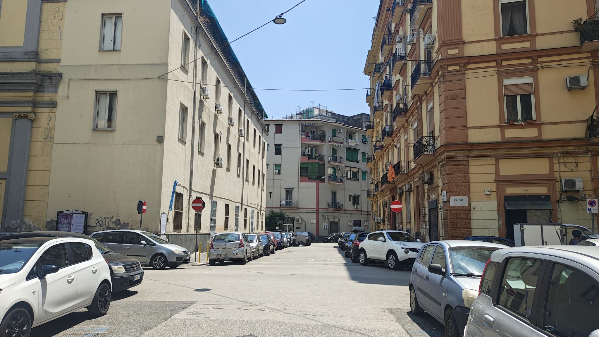 Tipologia Immobile: appartamento Provincia: napoli Comune: napoli Località: poggioreale - zona industriale Indirizzo: Via Foggia