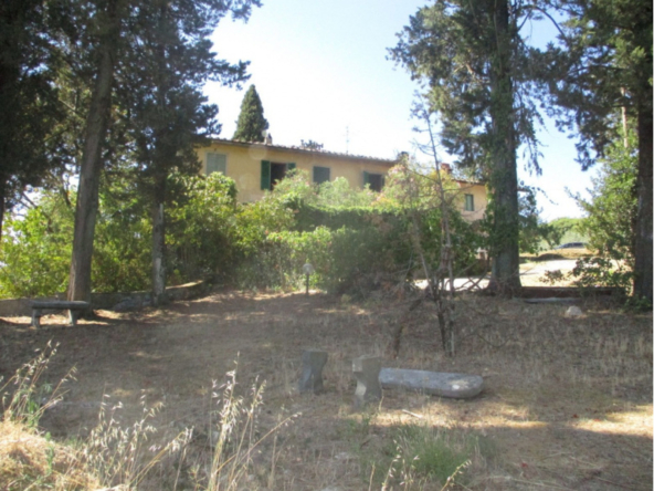 Tipologia Immobile: rustico/casale Provincia: arezzo Comune: bucine Località: centro urbano Indirizzo: Via Roma