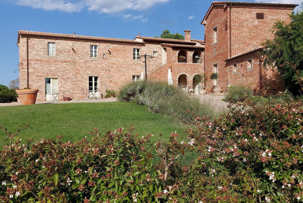 Tipologia Immobile: rustico/casale Provincia: arezzo Comune: foiano della chiana Località:  Indirizzo: Via Selce