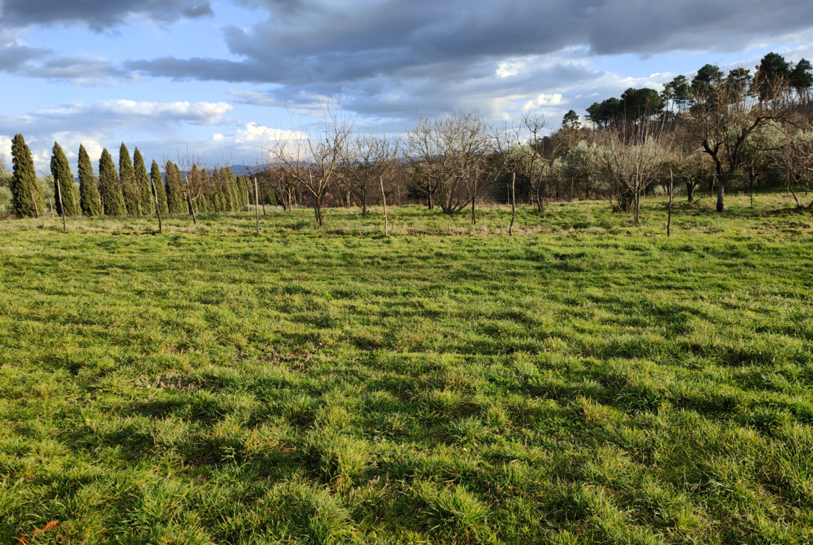 Tipologia Immobile: terreno agricolo Provincia: arezzo Comune: montevarchi Località: pestello Indirizzo: Via di Moncioni